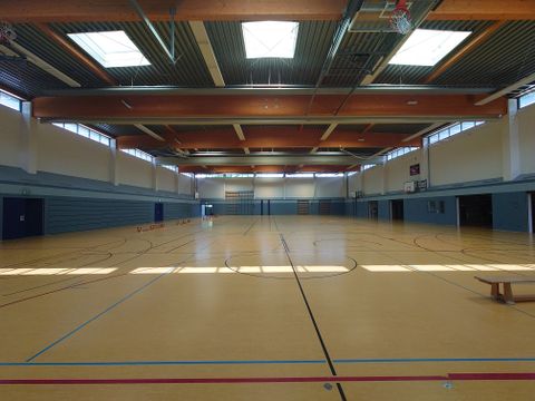 Sportzentrum Dreifelderturnhalle